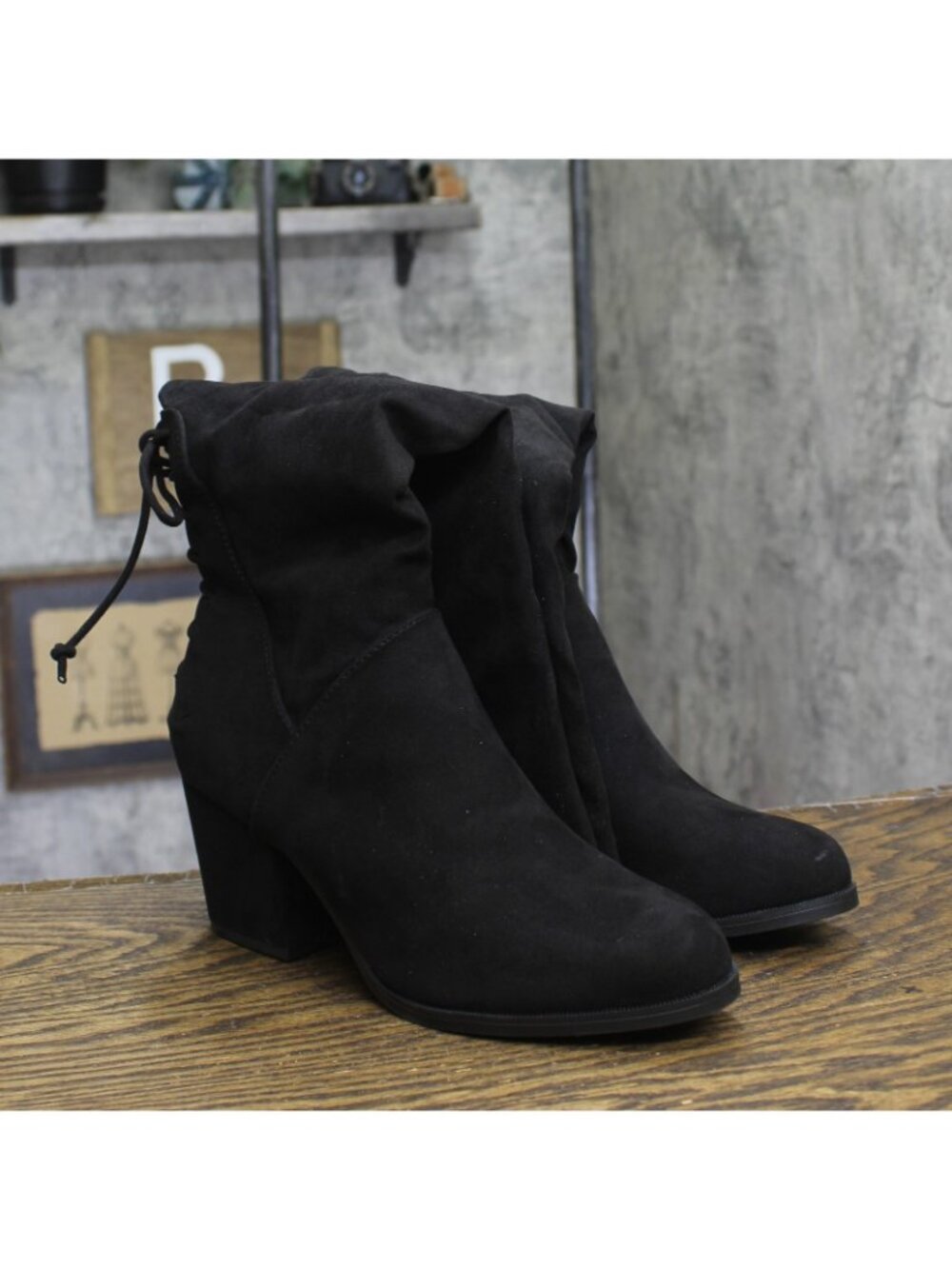 NWT Journee Collection Lace Faux Suede Knee-High Block Heeled Boots Black 8.5M - Picture 4 of 13